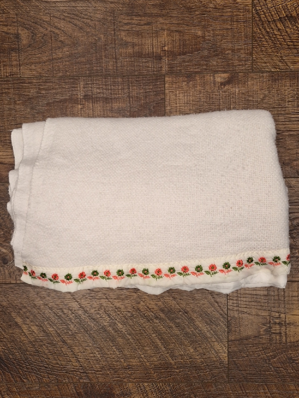 Vintage White Waffle Weave Blanket With Embroidered Satin Trim Around 85 X 85